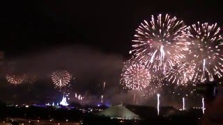 New Years Eve 2016 Fireworks Show at Walt Disney World from Disneys Bay Lake Tower [upl. by Samal]