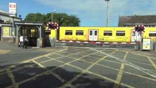 Birkdale Level Crossing [upl. by Roose]